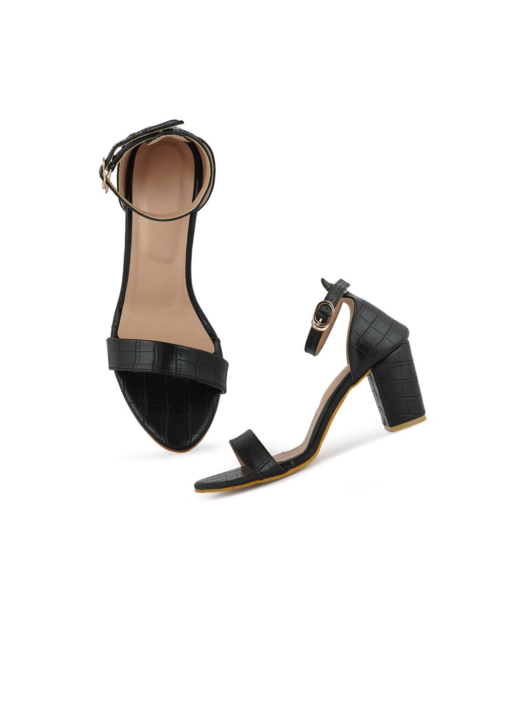 Walkfree Women Black Block Sandals Price in India