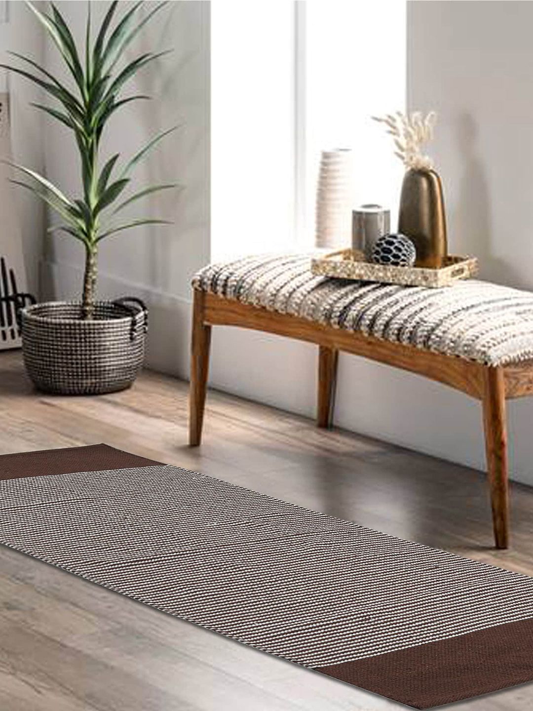 HABERE INDIA Unisex Brown Carpets Price in India