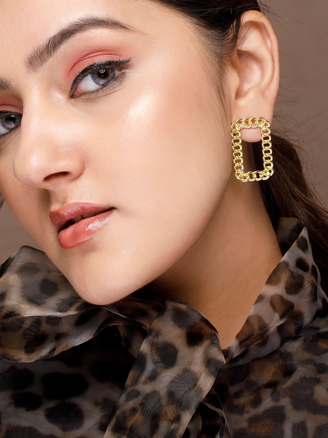 TOKYO TALKIES X rubans FASHION ACCESSORIES Gold-Plated Geometric Link Drop Earrings Price in India