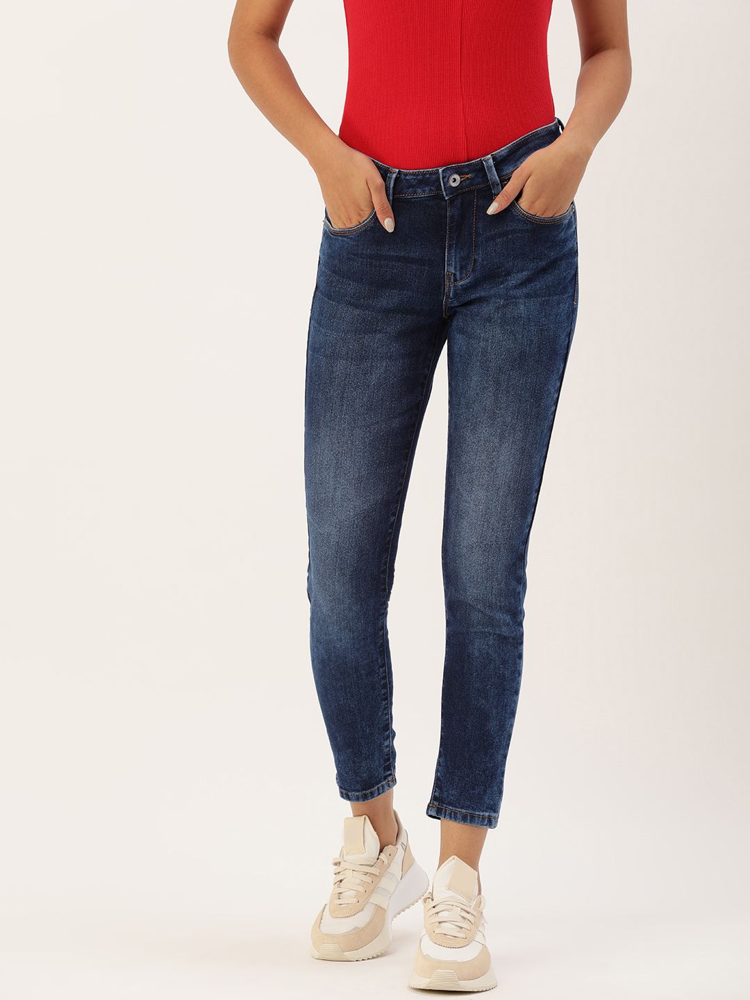 Flying Machine Women Blue Veronica Skinny Fit Mid-Rise Heavy Fade Stretchable Jeans Price in India