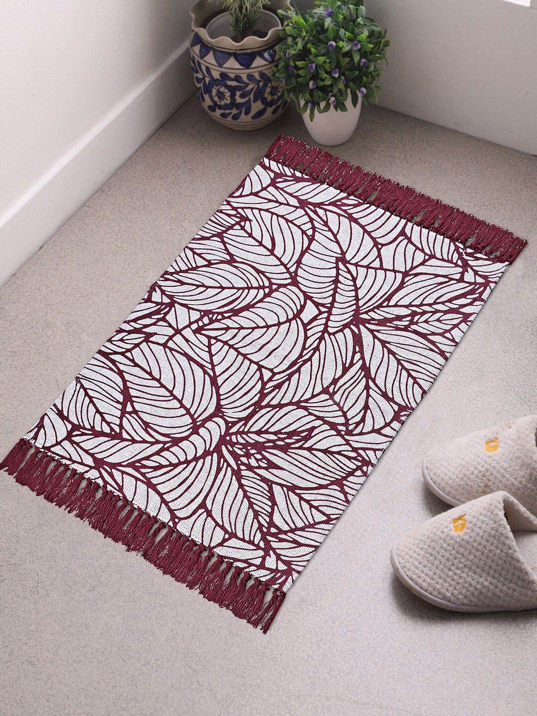 Saral Home Maroon Printed Multiuse Dhurrie Price in India