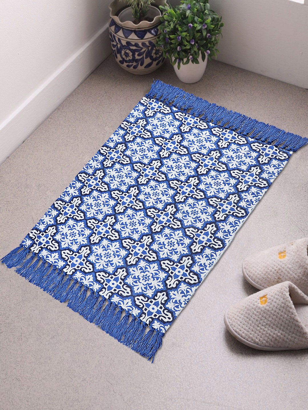 Saral Home Set Of 2 Blue & White Printed Cotton Floor Mats Price in India