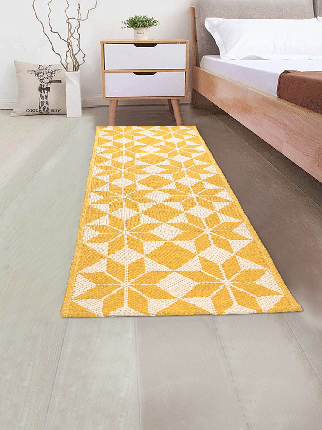 Saral Home Yellow & Off-White Geometric Pure Cotton Floor Runner