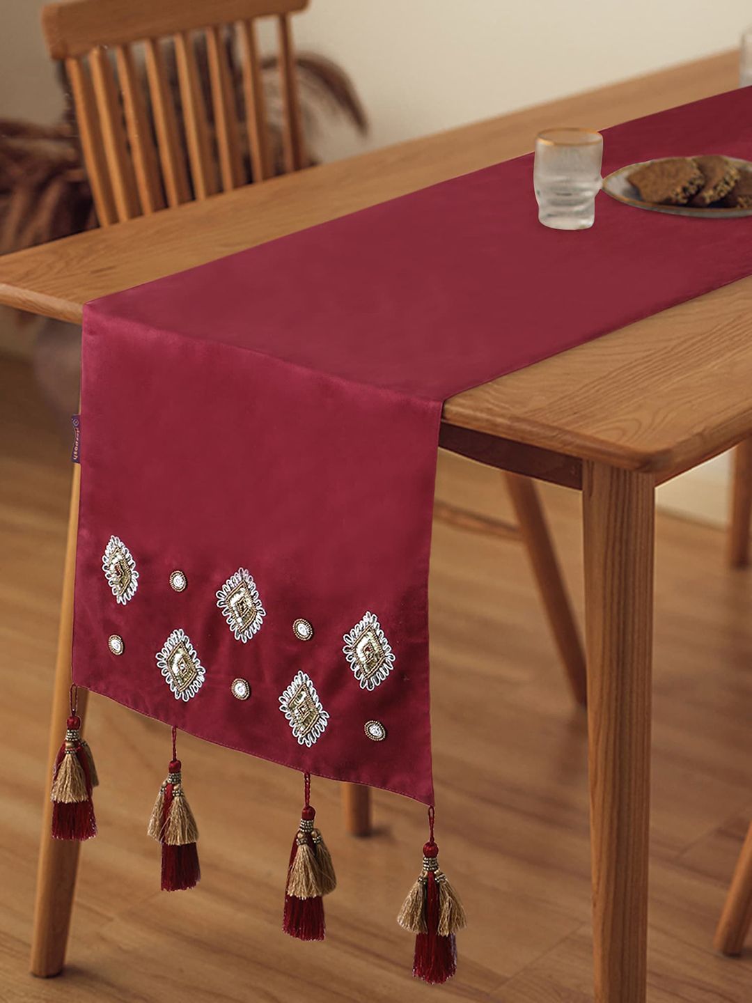 Mezposh Maroon Embellished 6-Seater Table Runners Price in India
