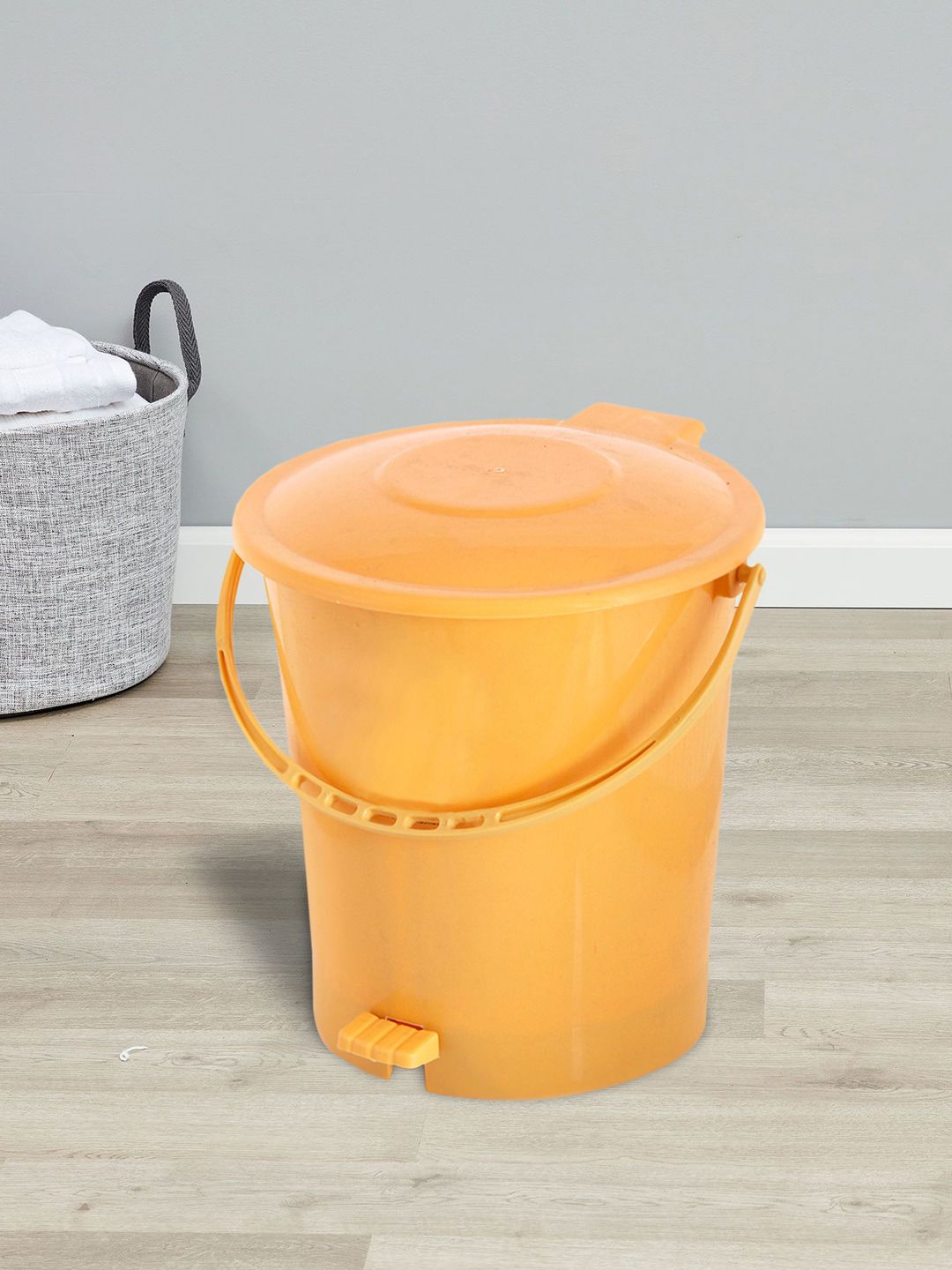 Kuber Industries Set Of 2 Turquoise Blue & Yellow Solid Plastic Pedal Dustbin With Handle Price in India