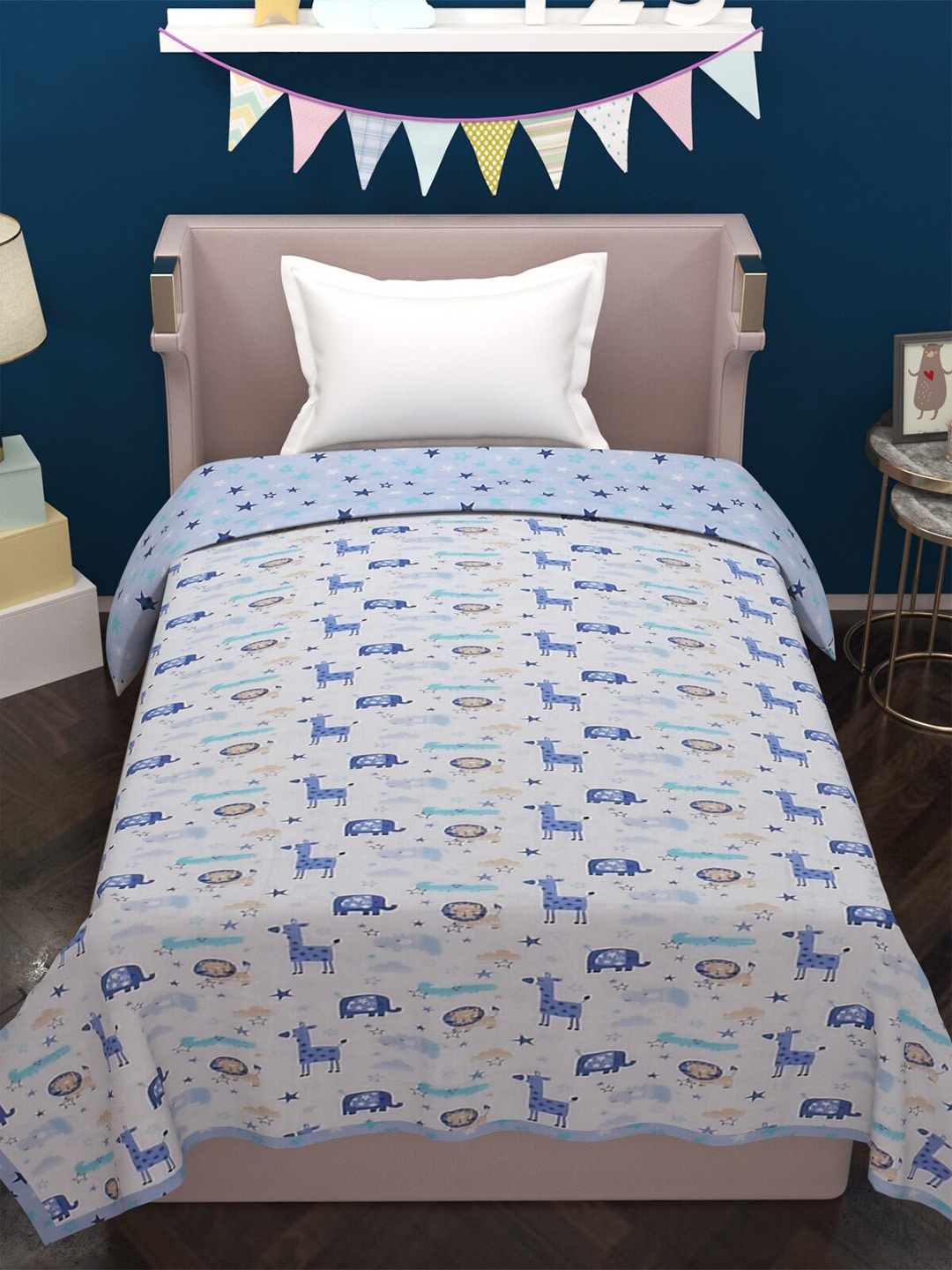 Florida Blue & White Cartoon Characters AC Room 120 GSM Reversible Single Bed Dohar Price in India