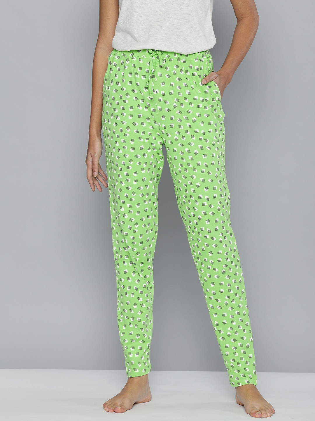 HERE&NOW Women Green & Black Printed Lounge Pants Price in India