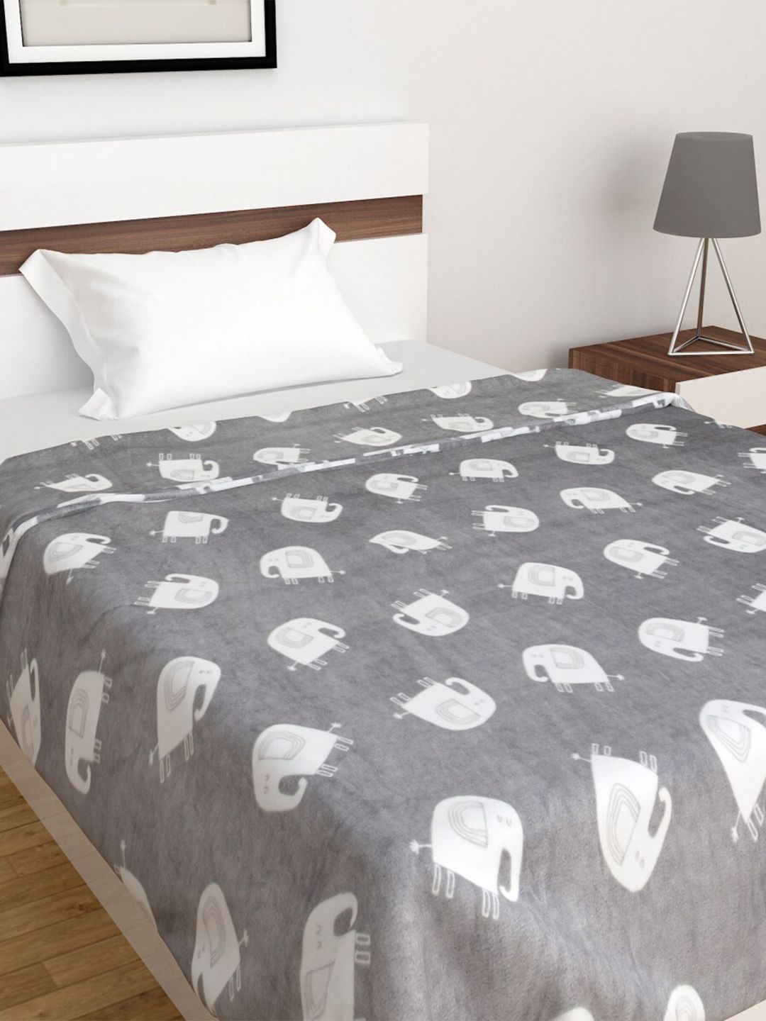 Home Centre Grey & White Printed Single Bed Blanket Price in India