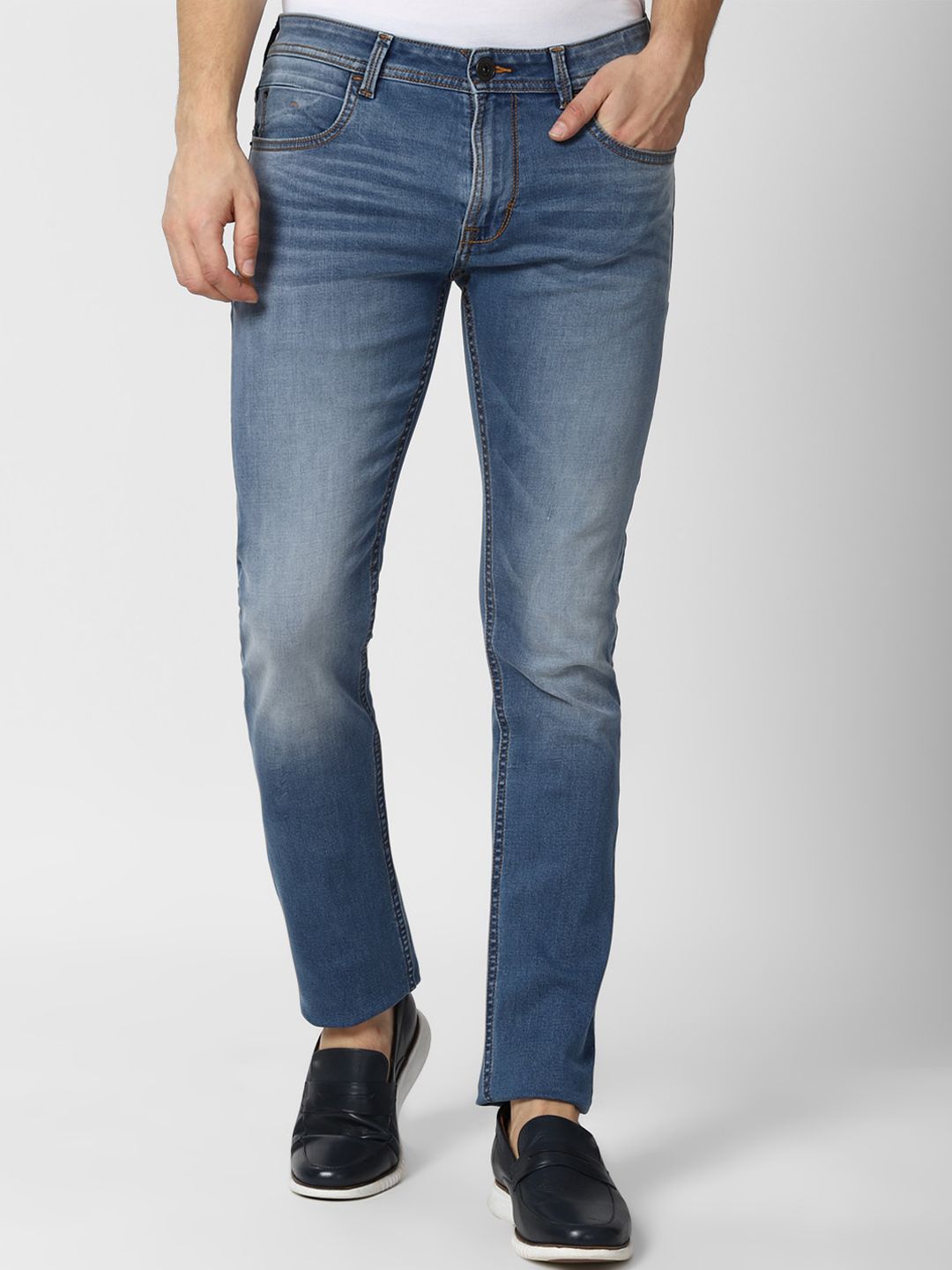 Peter England Casuals Men Blue Heavy Fade Cotton Jeans