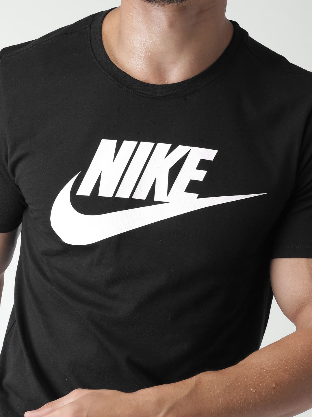 plain black nike t shirt