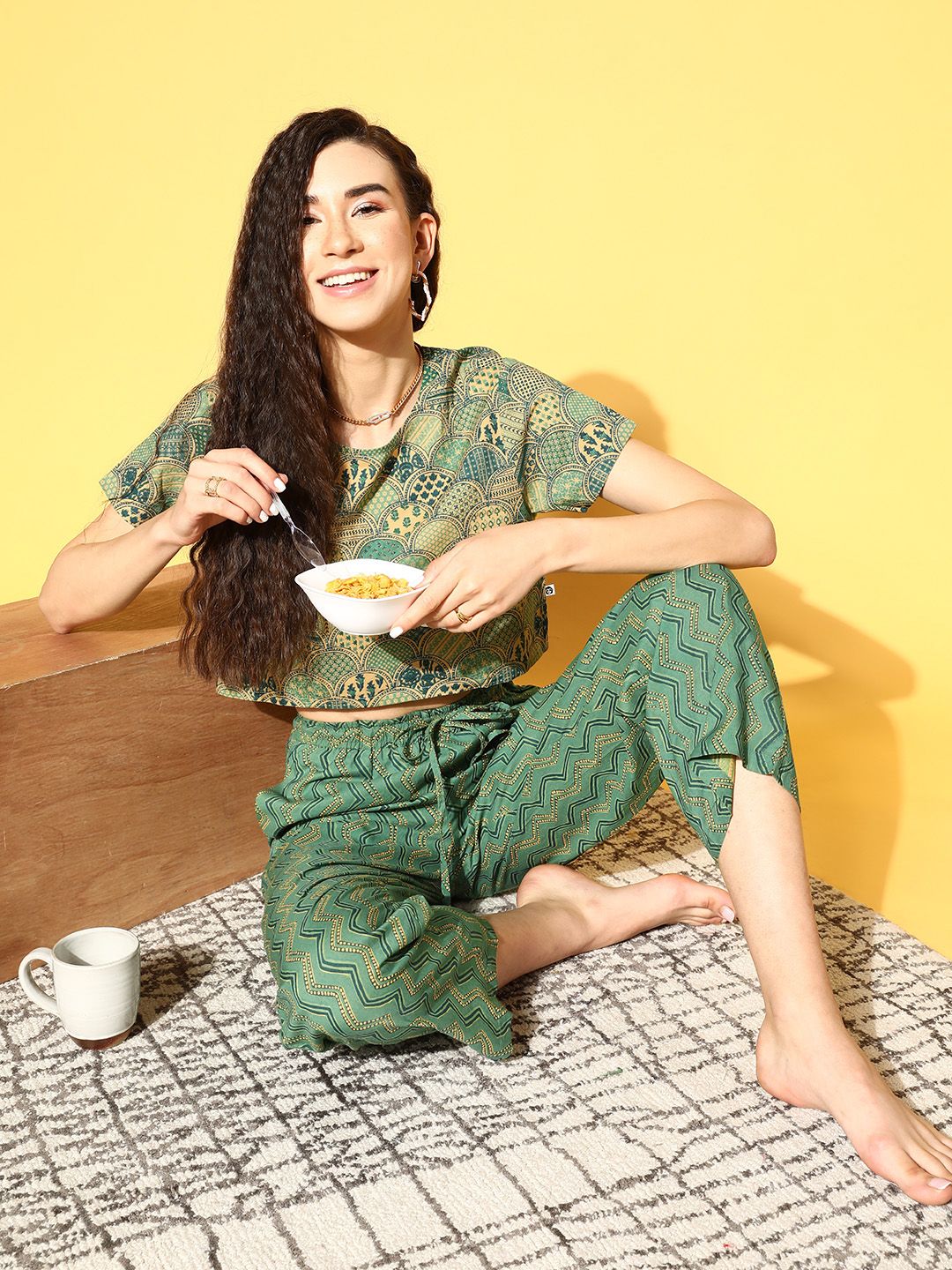 Bannos Swagger Women Green & Cream-Coloured Printed Pure Cotton Pyjamas Set Price in India