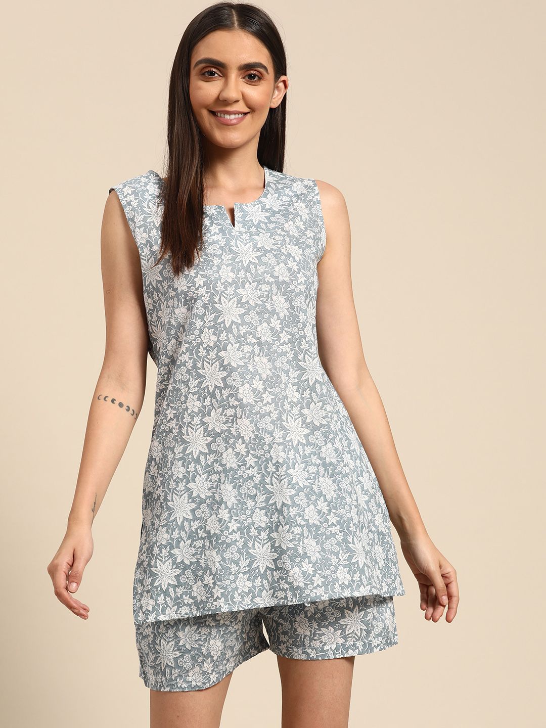 Prakrti Women Blue & White Pure Cotton Printed Shorts Set Price in India