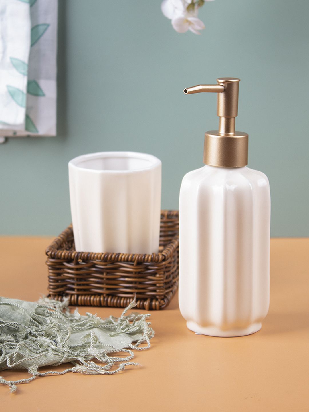 MARKET99 Off White & Brown Solid Ceramic Bathroom Accessories Set Of 3