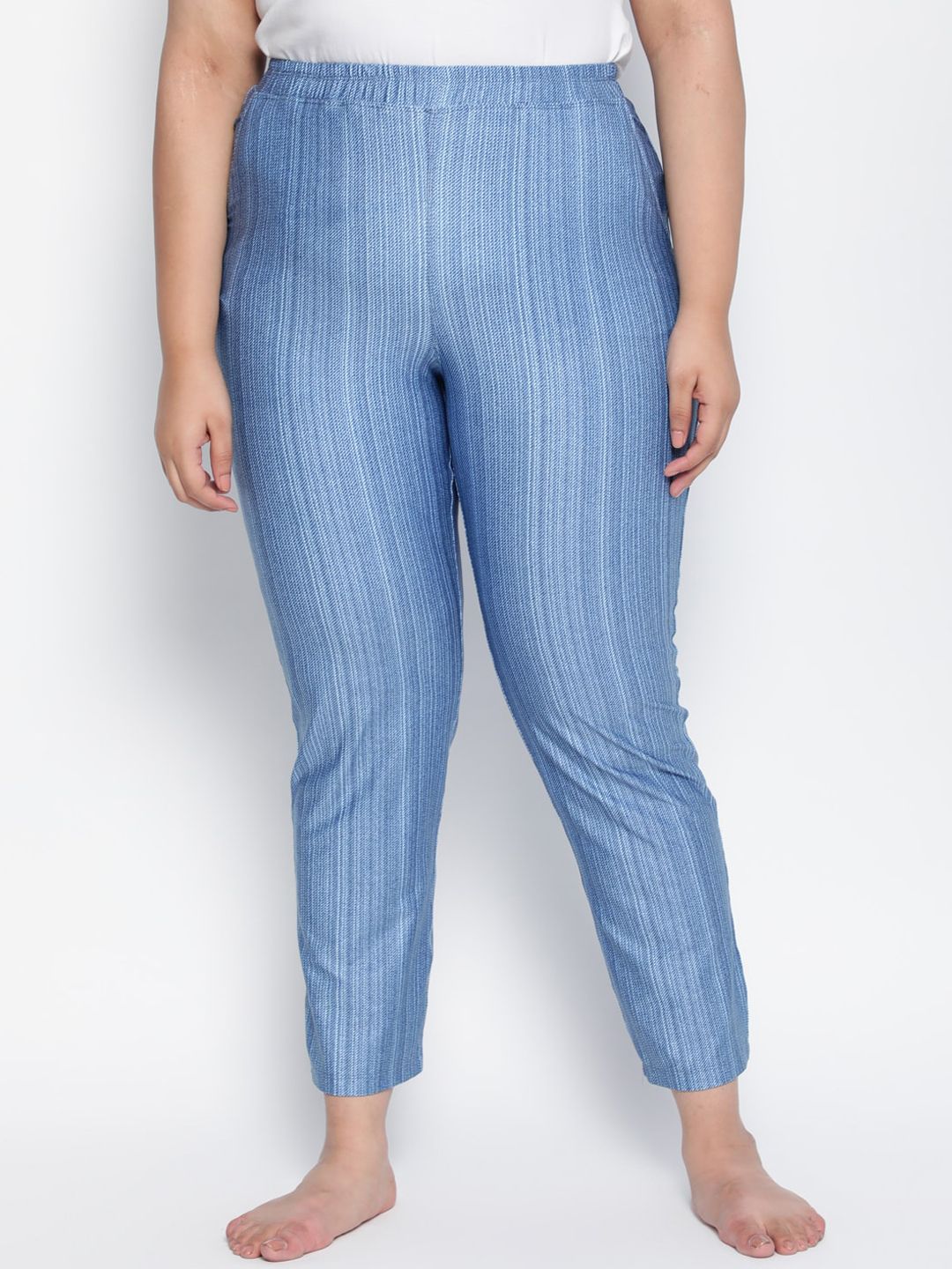 Amydus Women Blue & White Plus Size Printed Lounge Pants Price in India