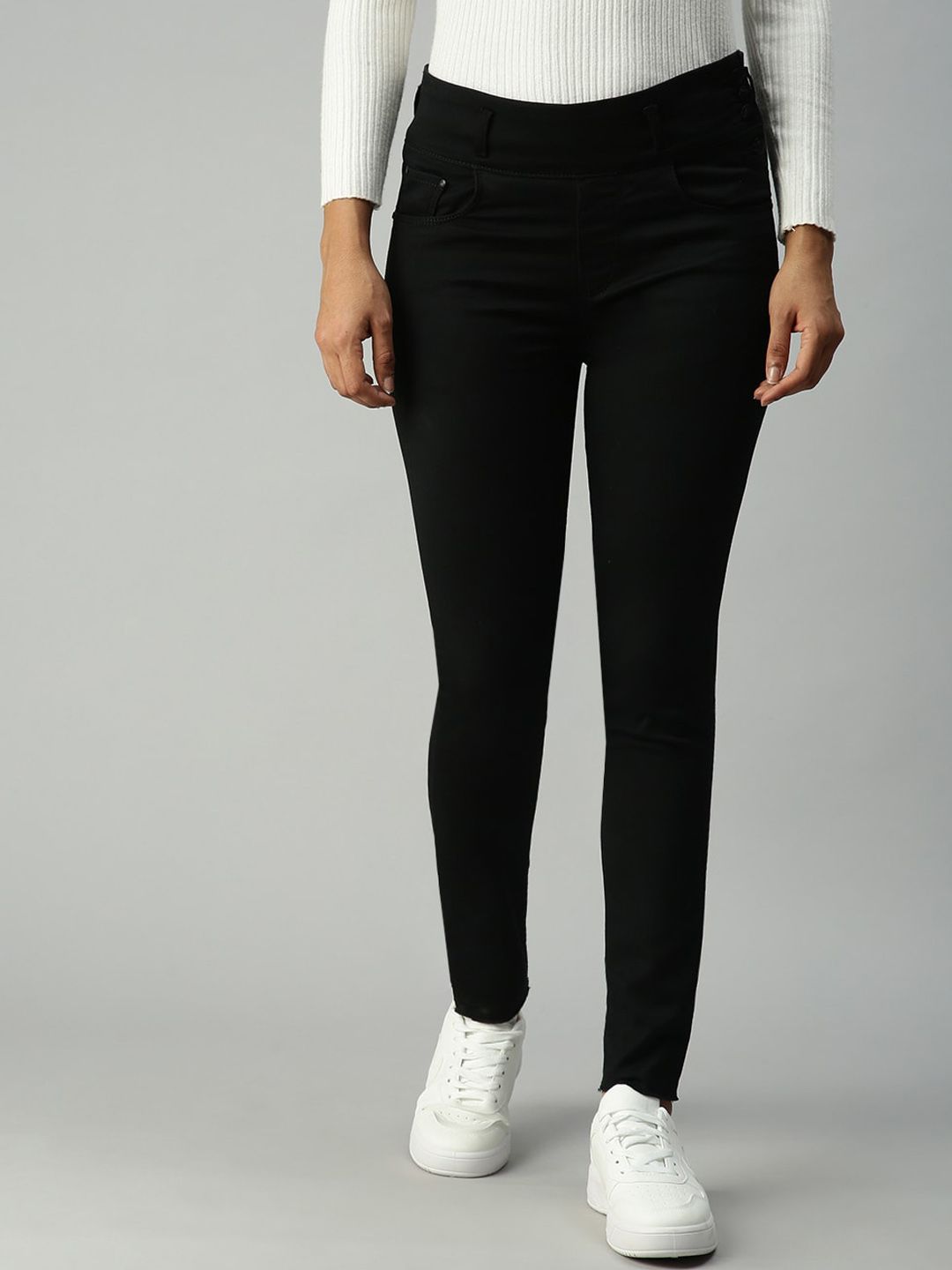 SHOWOFF Women Black Skinny Fit High-Rise Cotton Stretchable Jeans Price in India