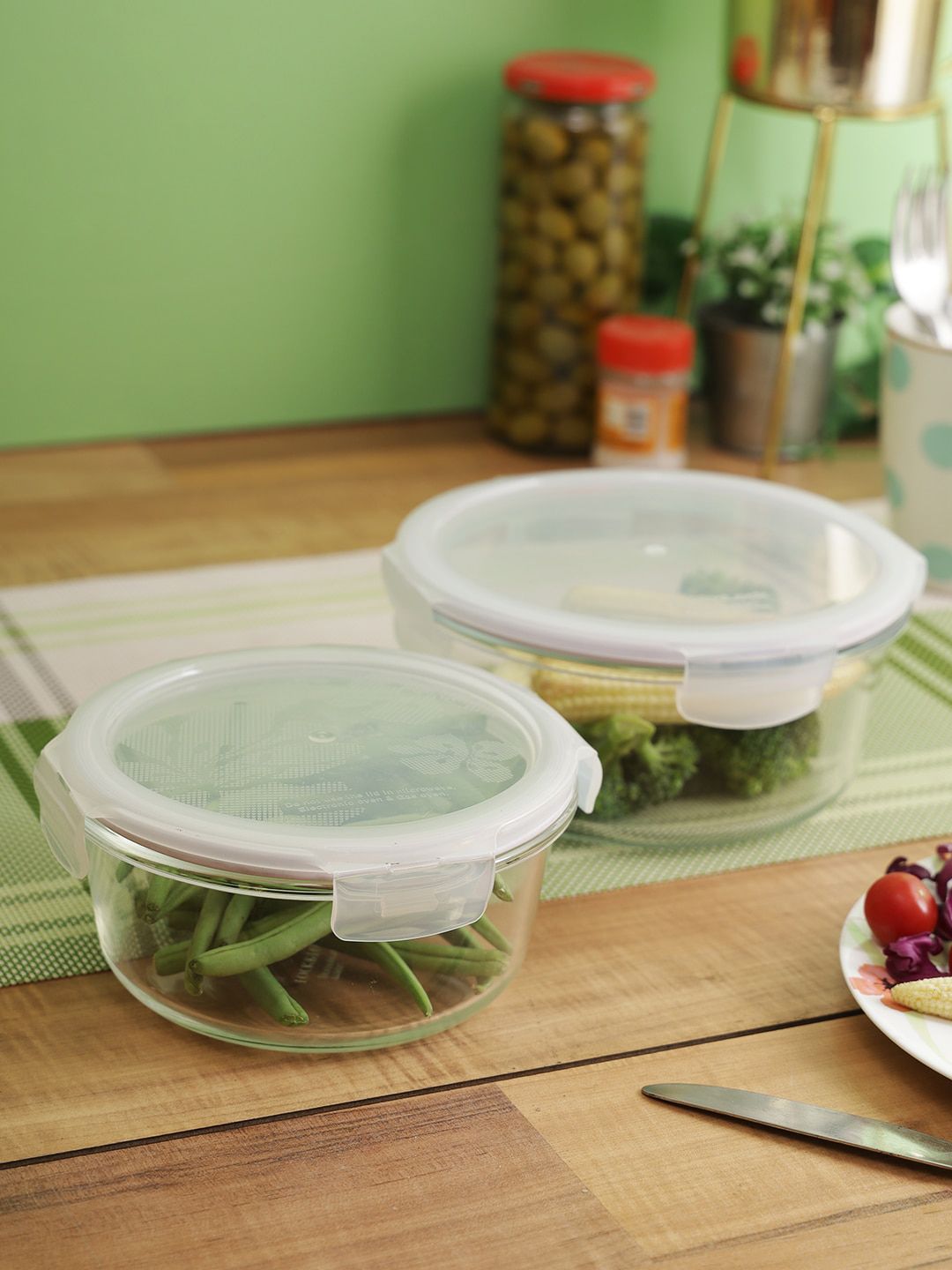 Lock & Lock Set Of 2 Transparent Solid Borosilicate Glass Airtight Food Storage Containers Price in India