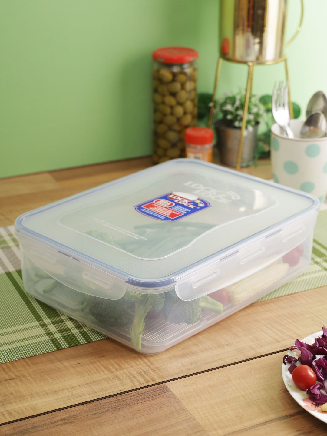 Lock & Lock Transparent Plastic Airtight Food Storage Container With Leakproof Lid 3.9 L Price in India