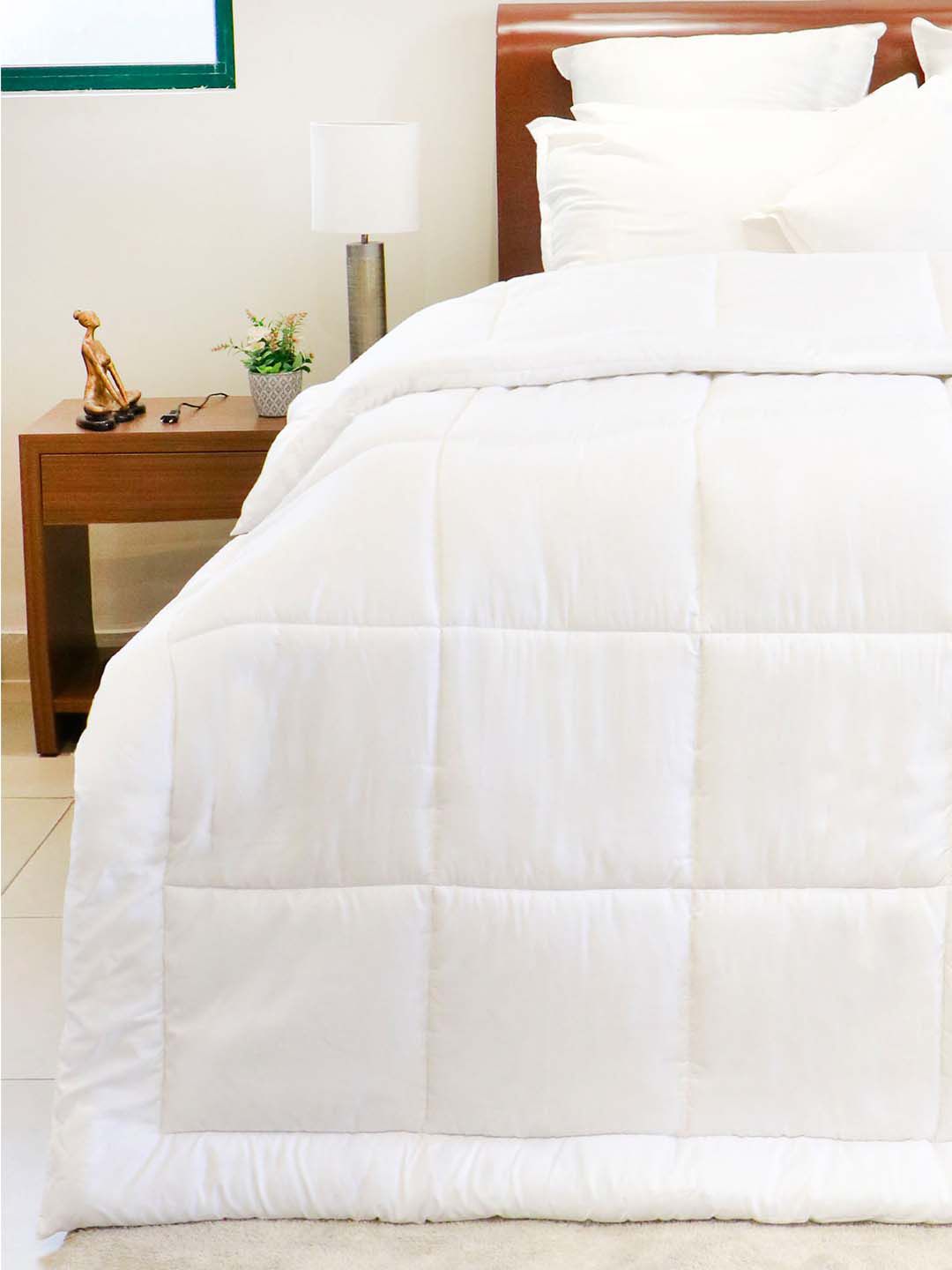 Trident White 120 GSM Geometric Single AC Room Reversible Comforter Price in India