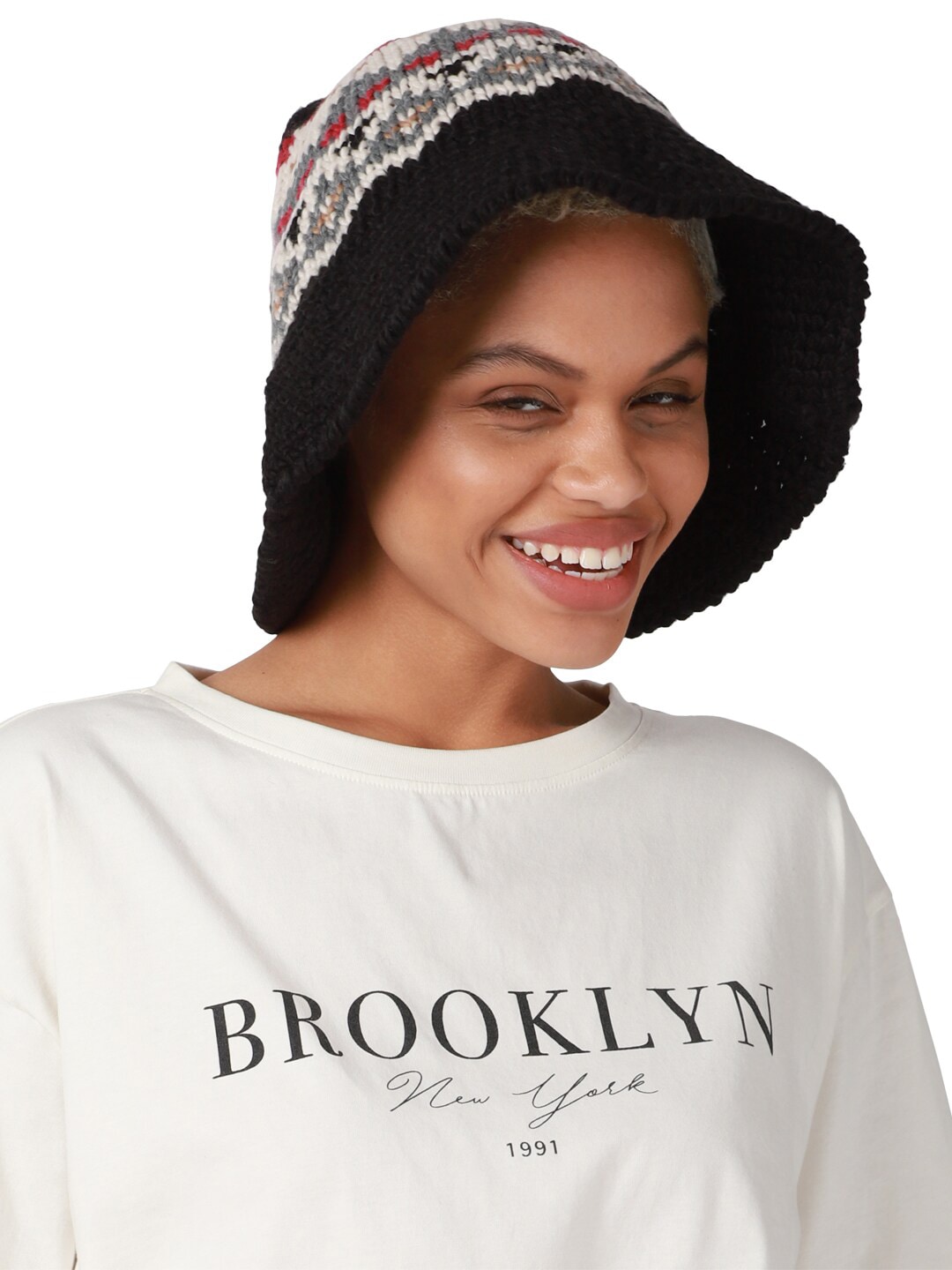FOREVER 21 Women Black Acrylic Beanie Price in India