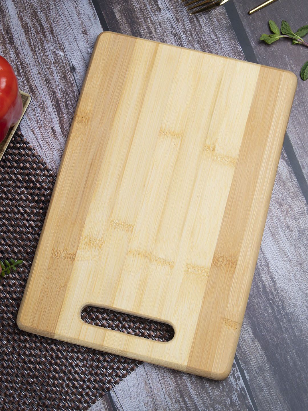 MARKET99 Brown Solid Chopping Board Price in India