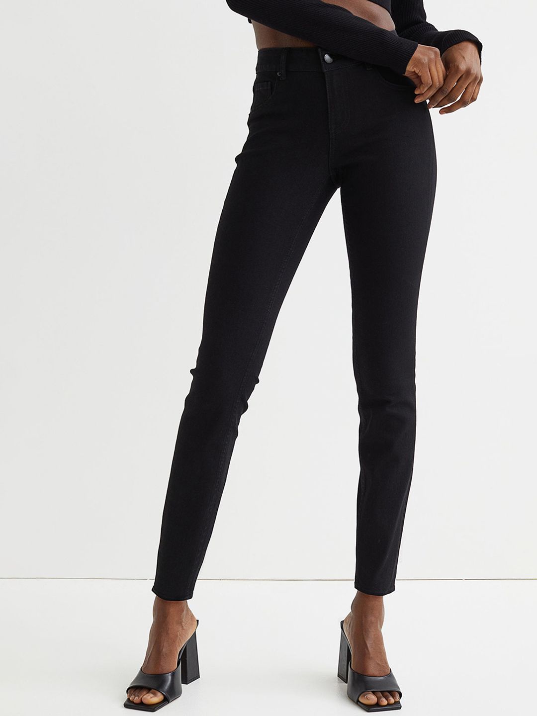 H&M Women Black Curvy Low Jeggings Price in India