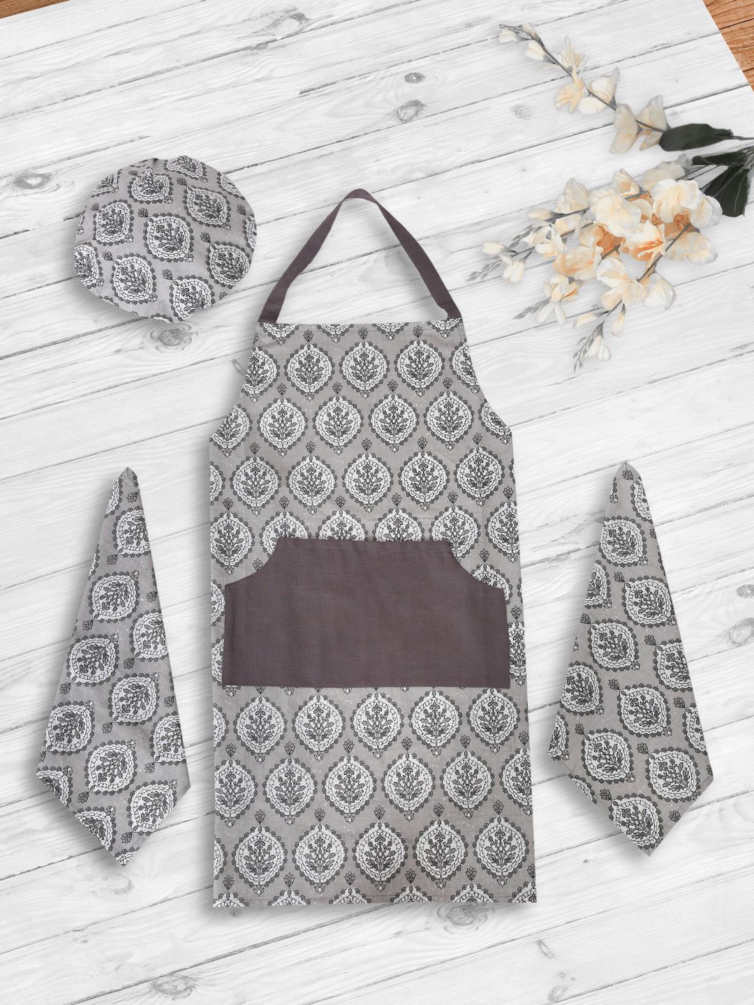 Rajasthan Decor Pack Of 4 Grey & White Printed Cotton Aprons Price in India