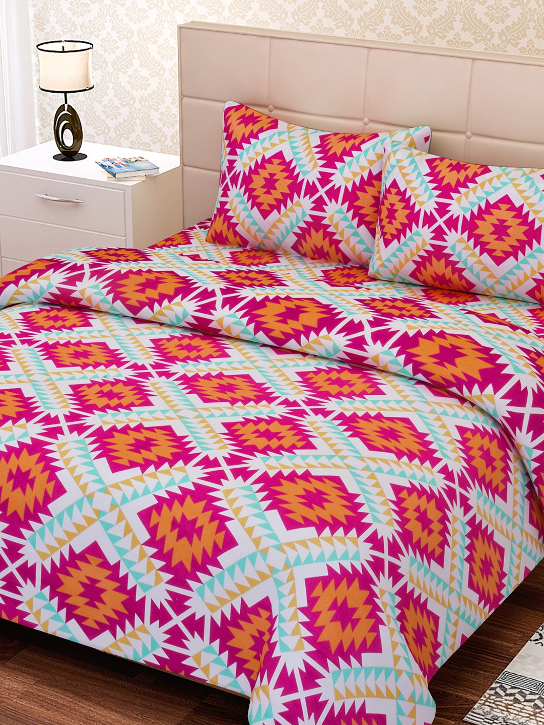 SEJ by Nisha Gupta Pink & Orange 144 TC Cotton Double Bedsheet with 2 Pillow Covers Price in India