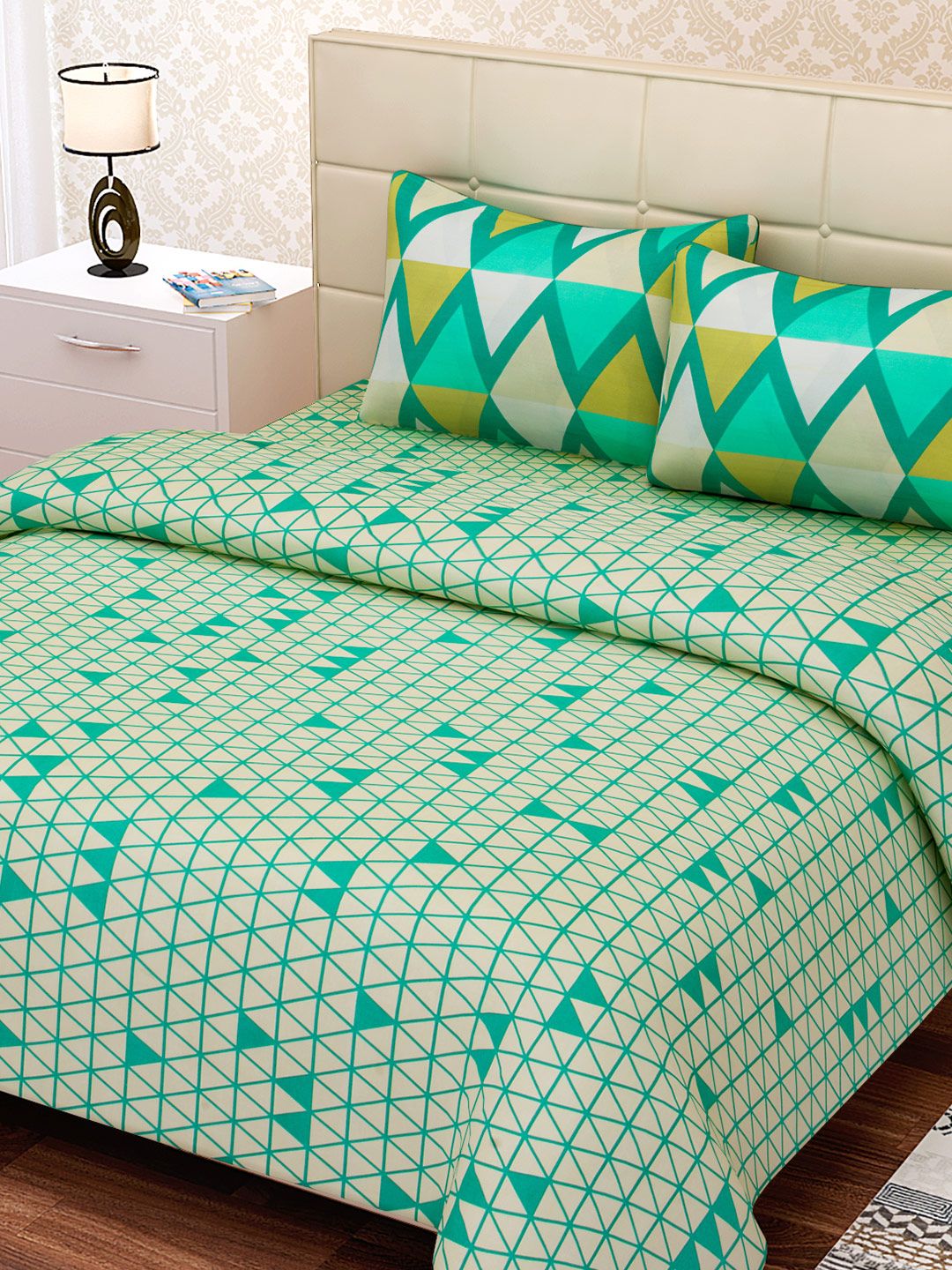 SEJ by Nisha Gupta Green 180 TC Fine Cotton Double Bedsheet with 2 Pillow Covers Price in India