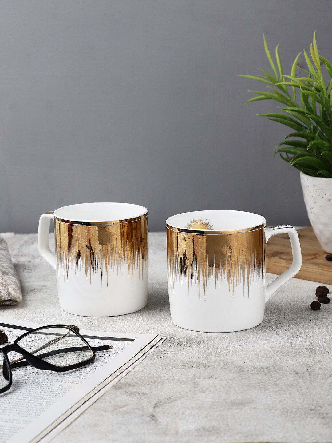 OddCroft Set of 2 White & Gold-Toned Printed Ceramic Glossy Cups Price in India