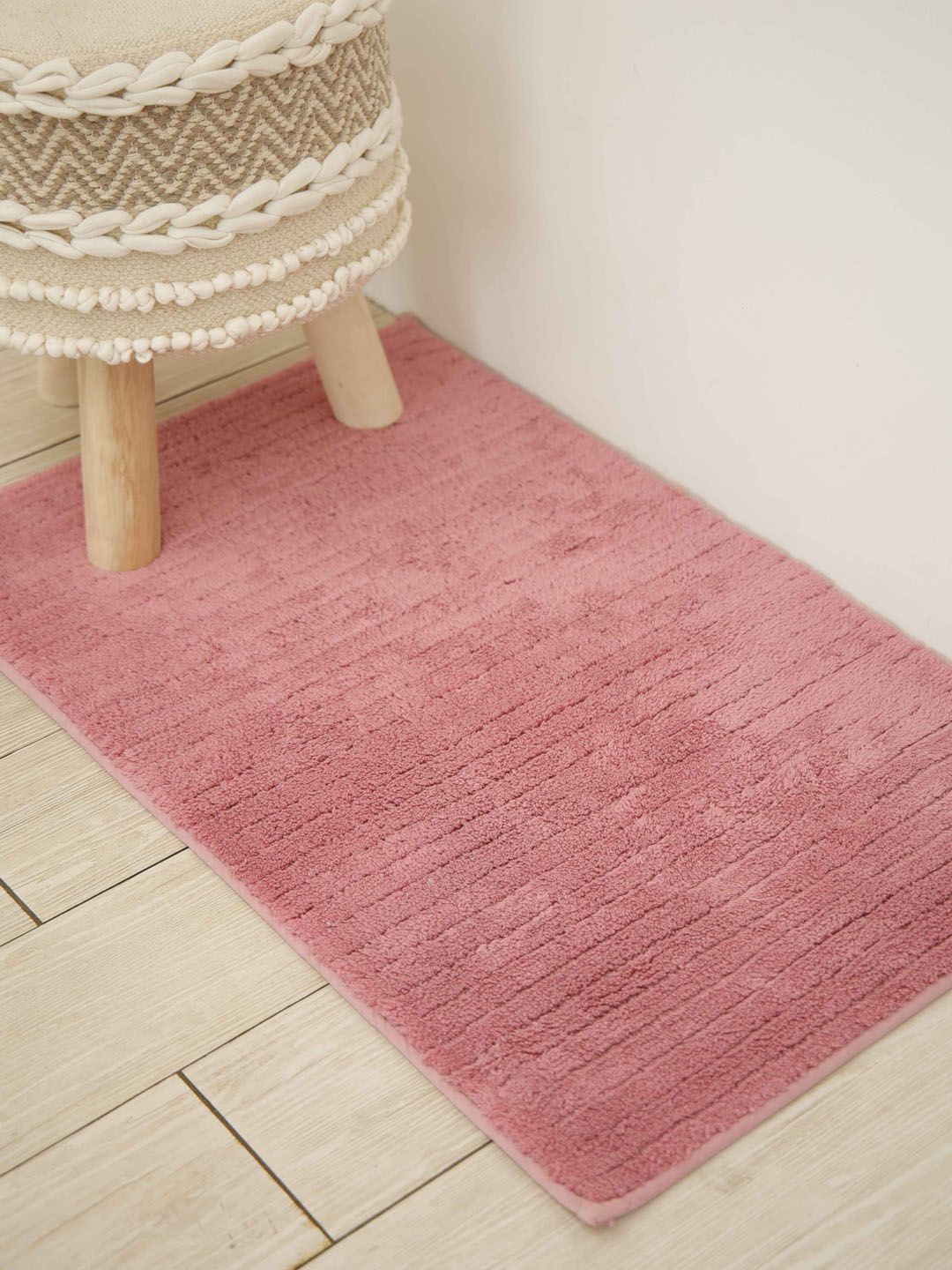 Ariana Peach-Coloured Solid 380 GSM Cotton Anti-Skid Bath Mat Price in India