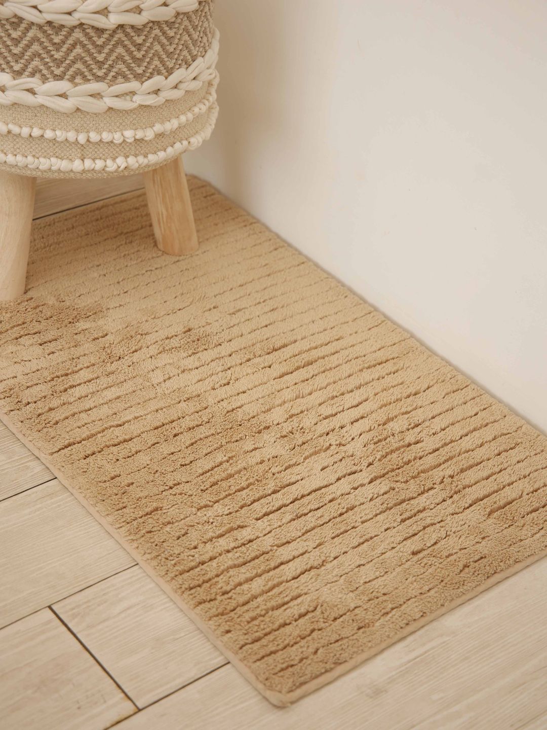 Ariana Beige 380 GSM Cotton Anti-Skid Bath Mat Price in India