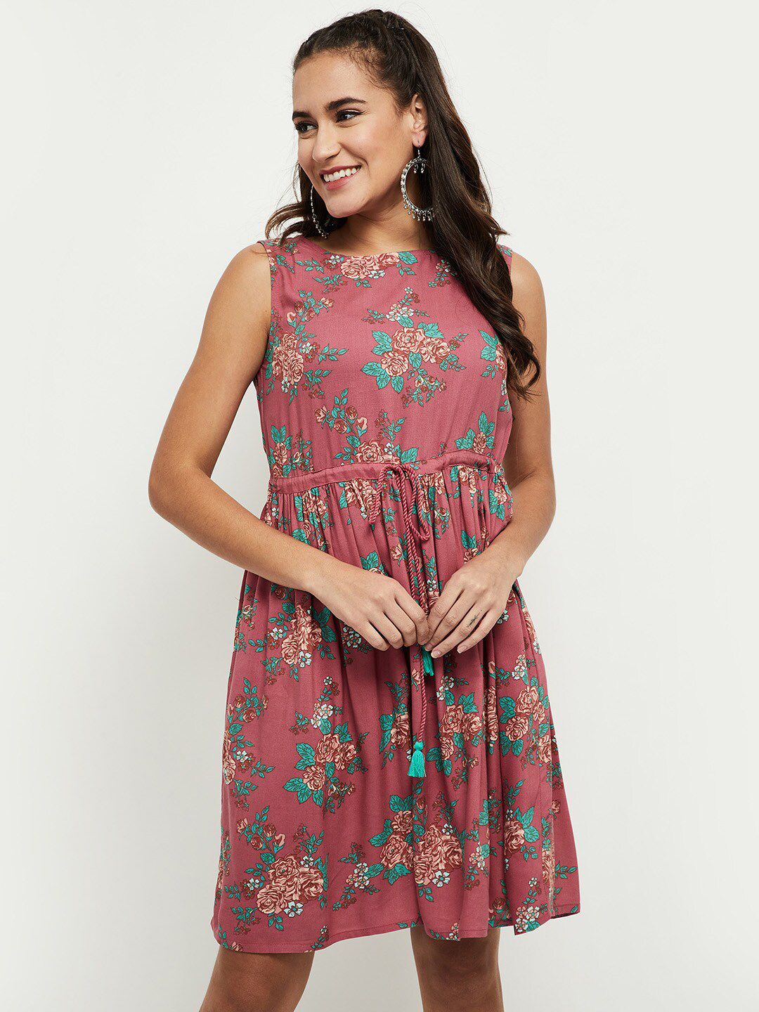 max Red Floral Dress Price in India