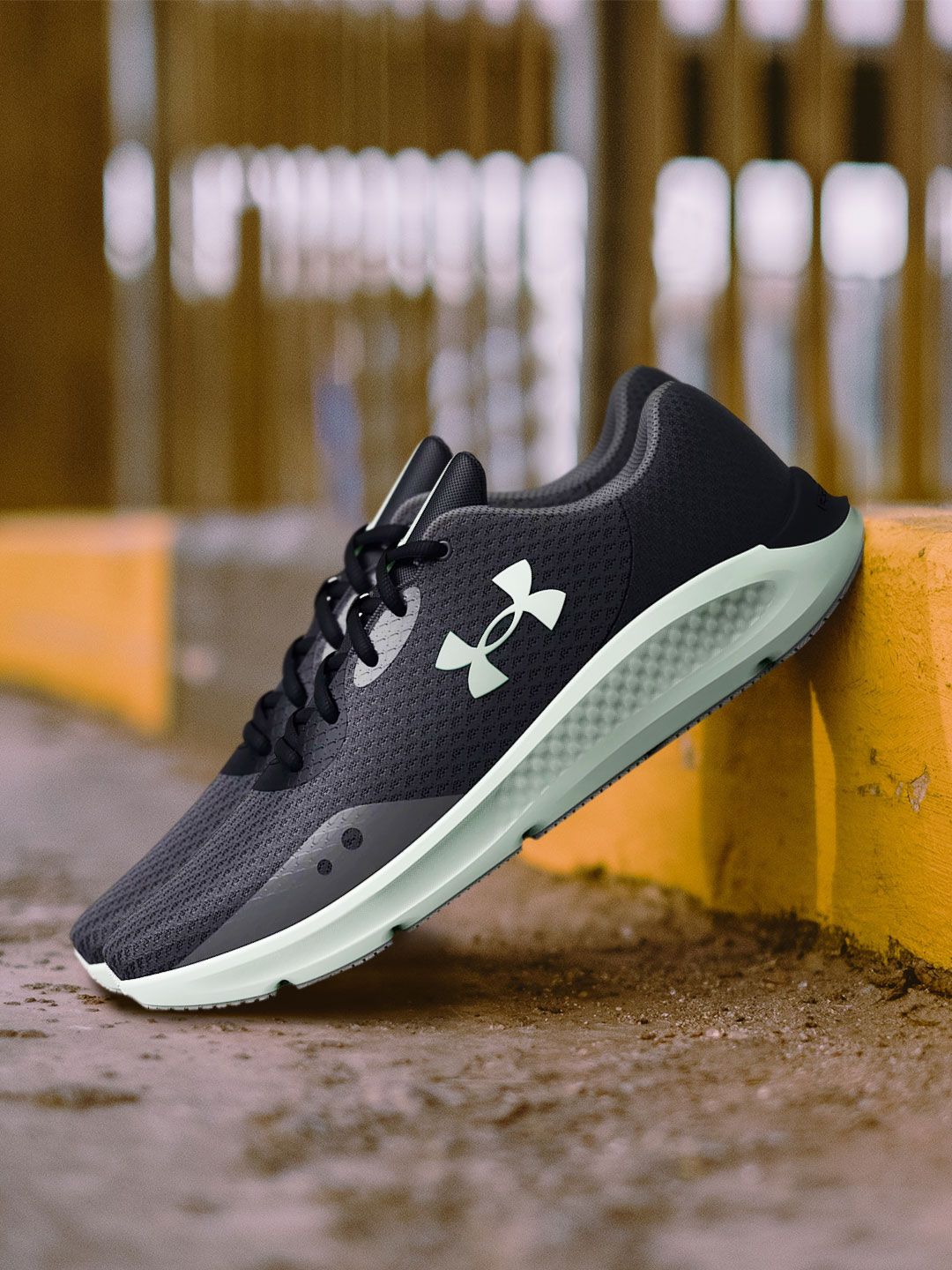 UNDER ARMOUR Women Black & Charcoal Grey Woven Design Charged Pursuit 3 Running Shoes Price in India