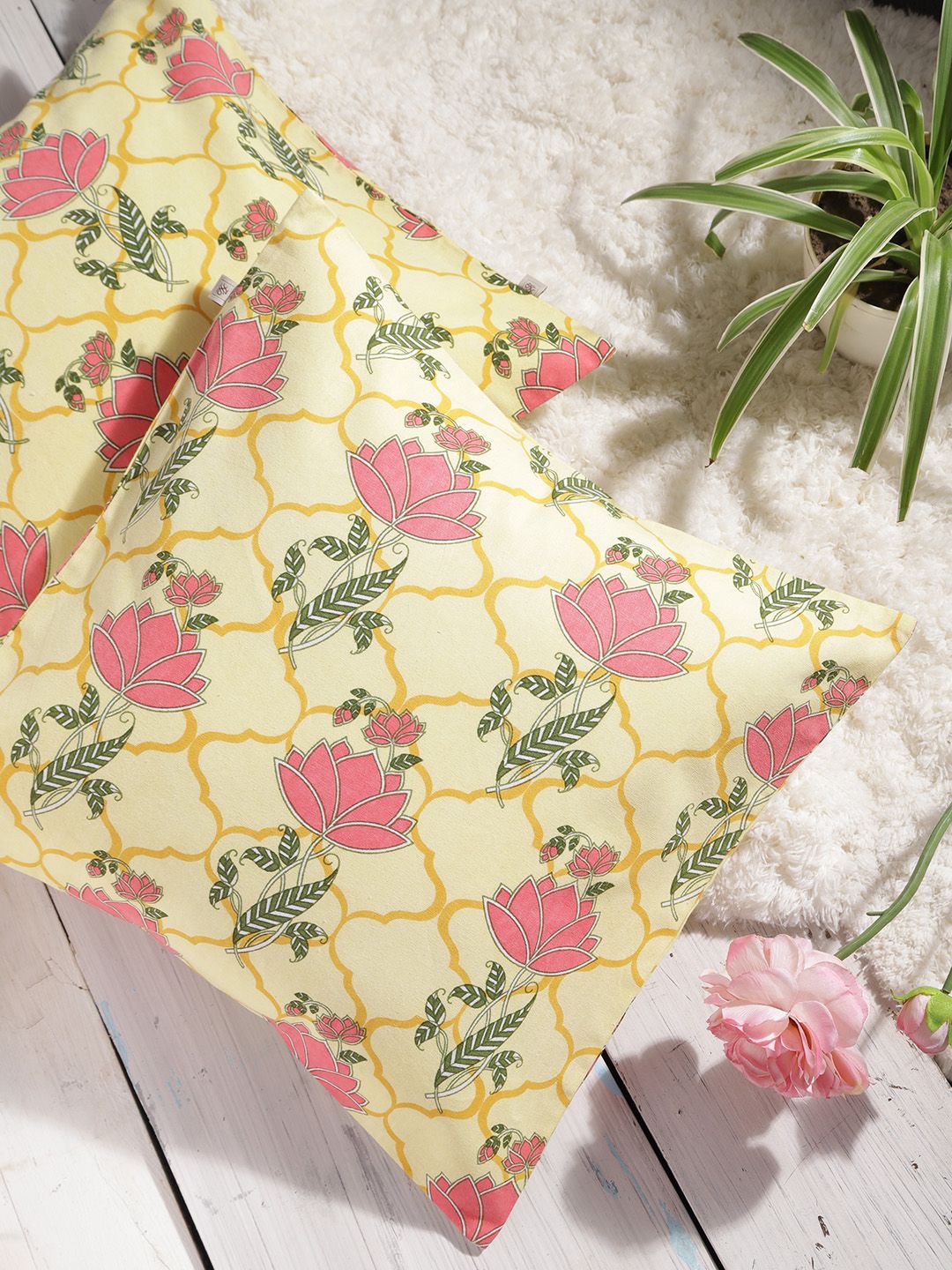 House of Pataudi Yellow & Pink Set of 2 Floral Square Cushion Covers Price in India