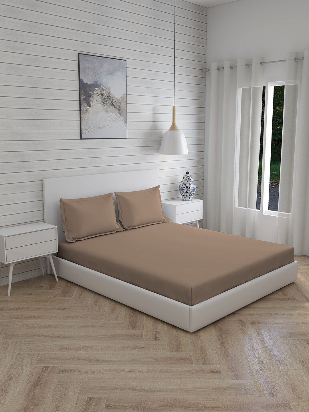Layers Brown 144 TC King Fitted Bedsheet with 2 Pillow Covers Price in India