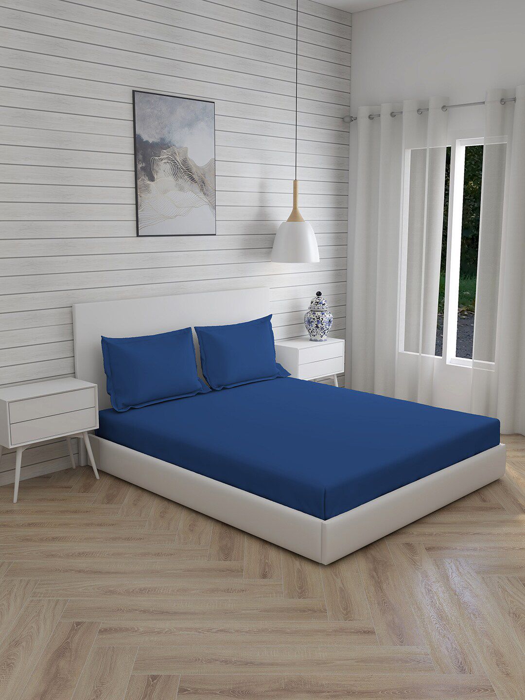 Layers Blue 144 TC King Bedsheet with 2 Pillow Covers Price in India