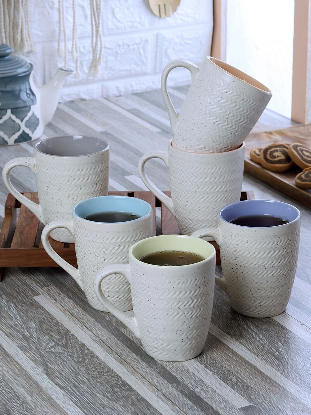 CDI Set of 6 White & Grey Solid Ceramic Glossy Mugs With Wooden Tray Price in India