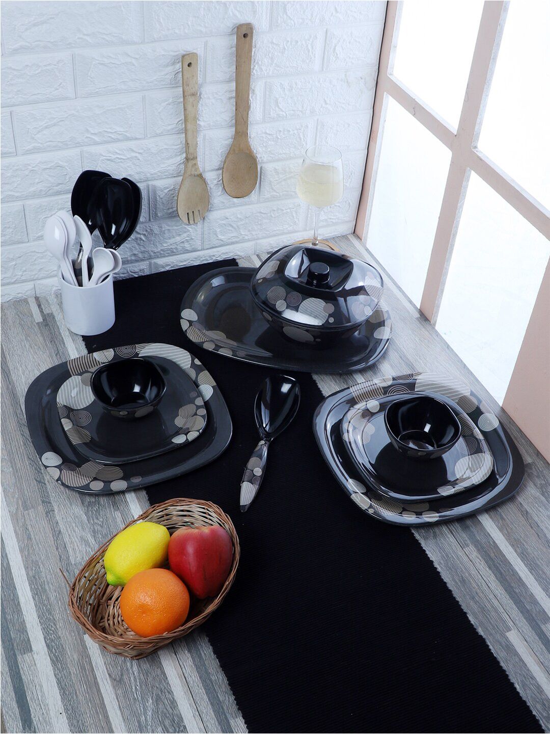 CDI Black & White 40 Pieces Geometric Printed Melamine Glossy Dinner Set Price in India