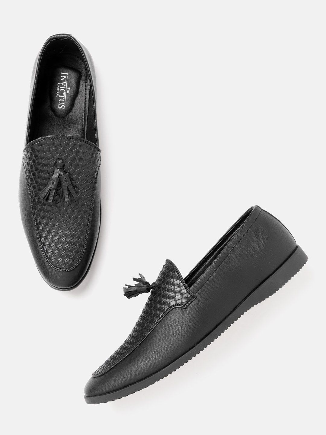 INVICTUS Men Black Basketweave Textured Formal Loafers with Tassel Detail