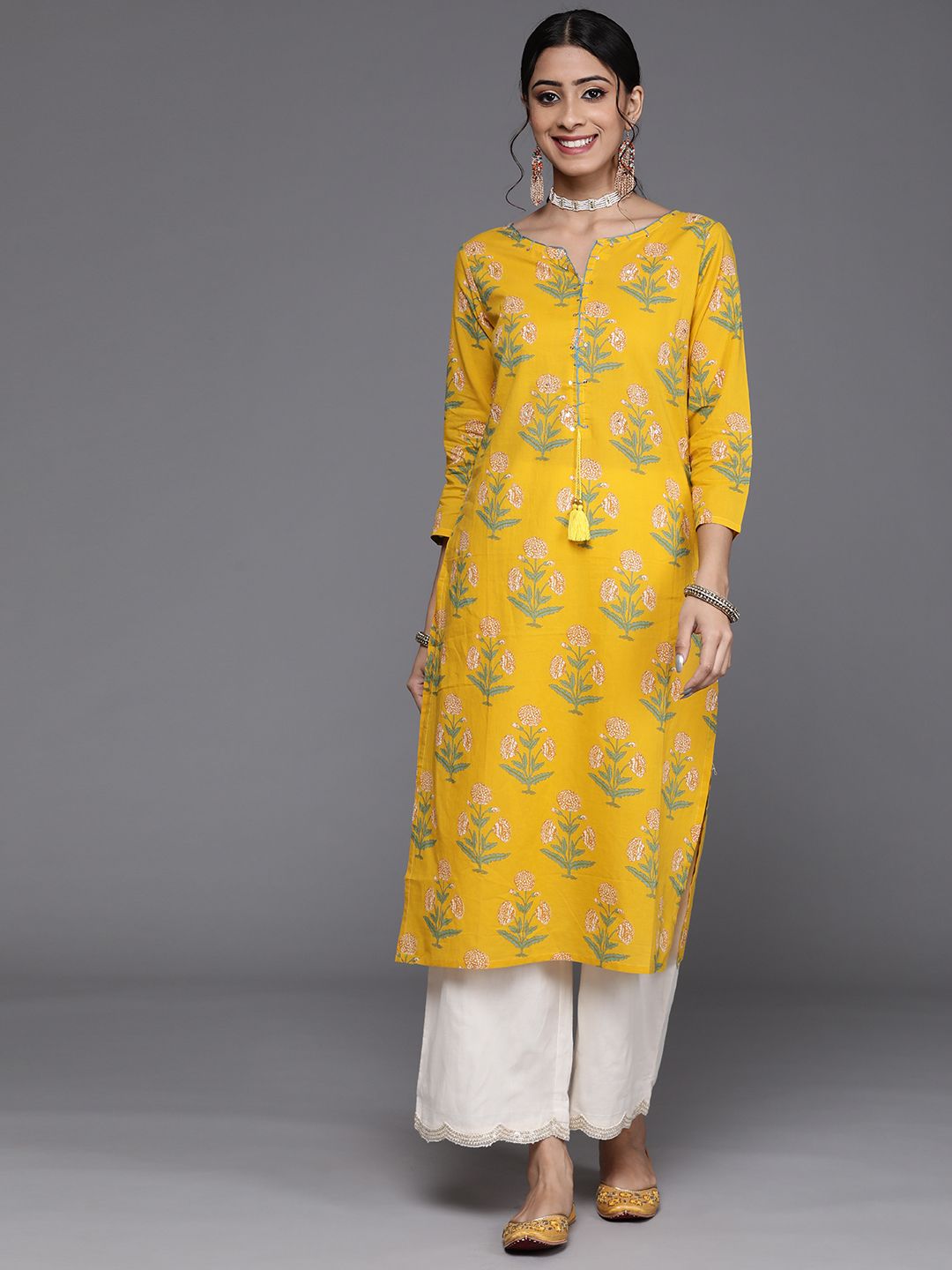 Varanga Women Yellow & Green Pure Cotton Floral Printed Kurta Price in India