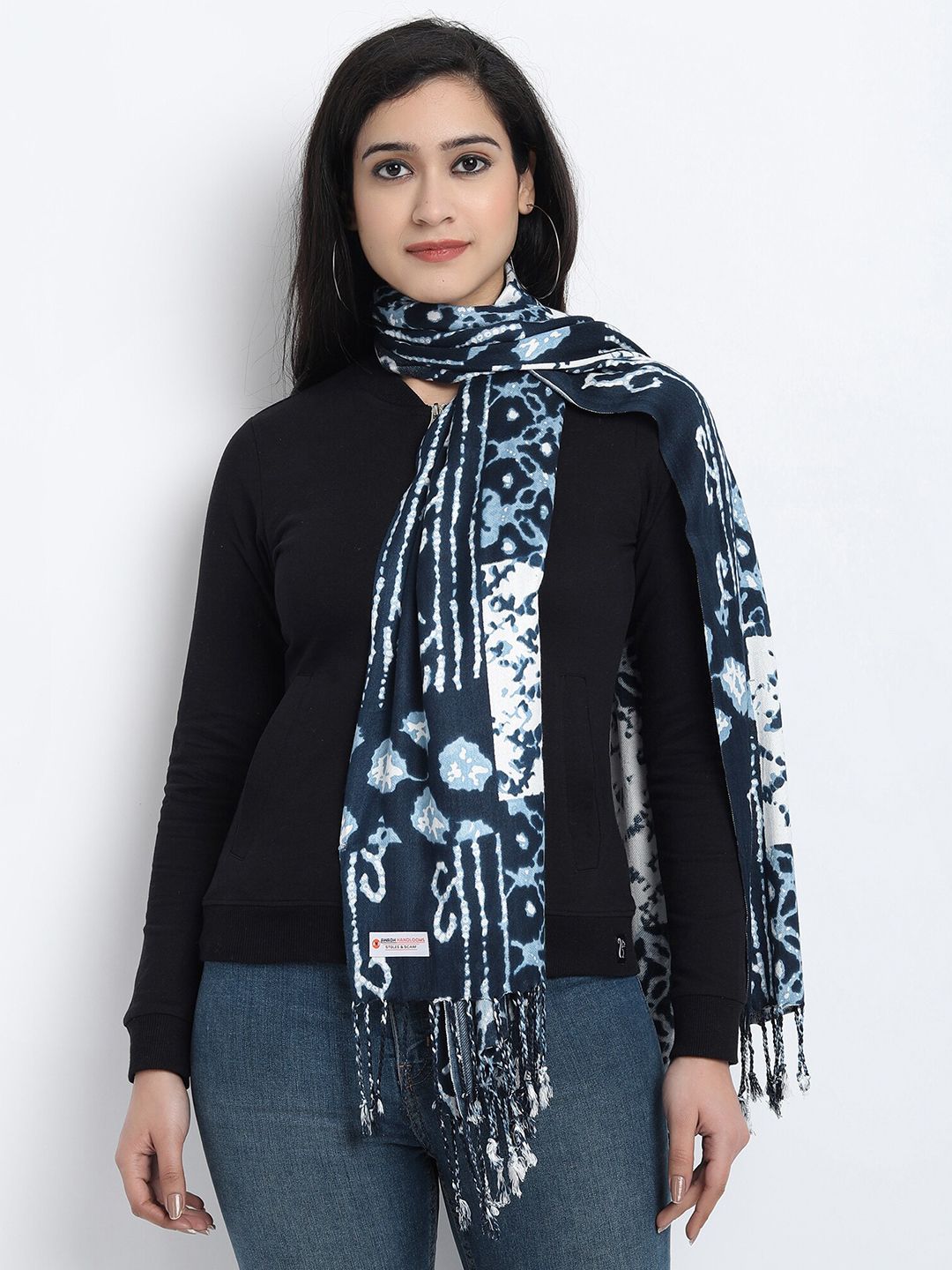 Wicked Stitch Women Blue & White Printed Scarf Price in India