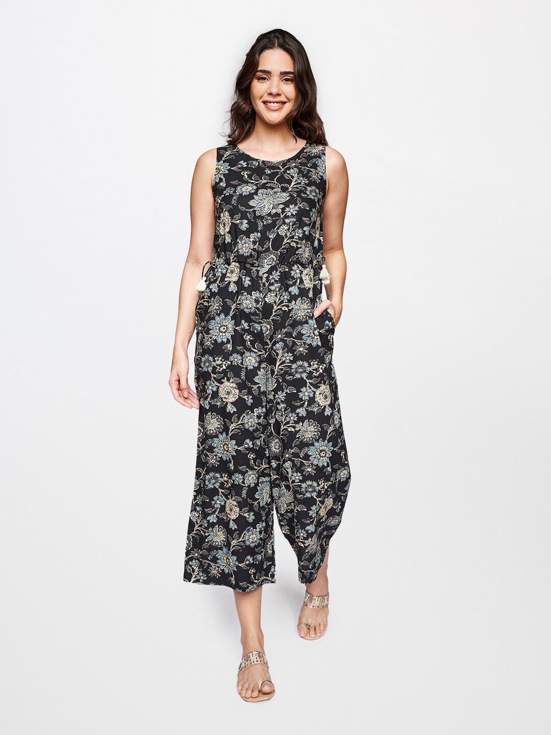 itse Women Black & Cream-Coloured Printed Culotte Jumpsuit Price in India