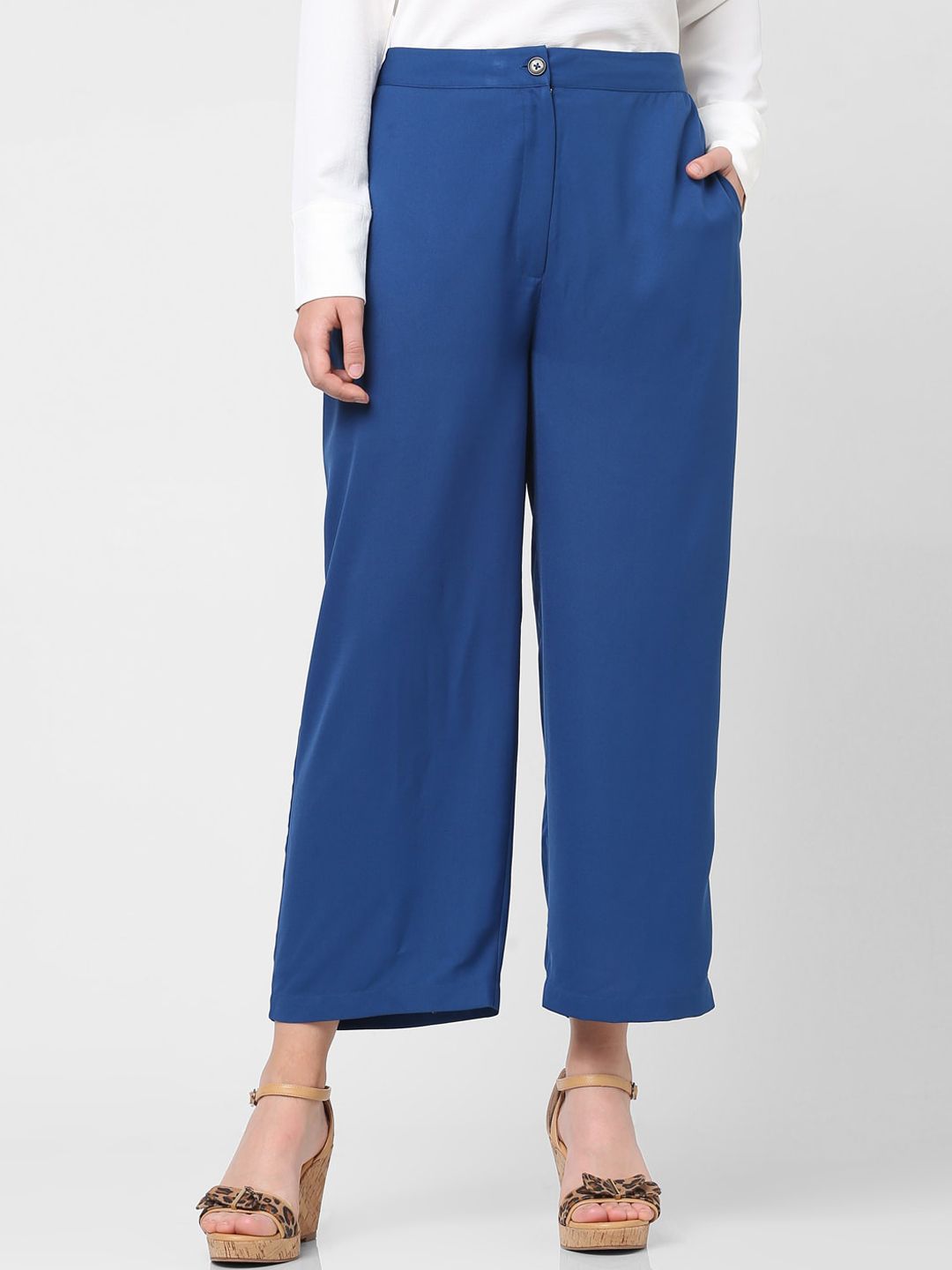 Vero Moda Women Blue Straight Fit Culottes Trousers Price in India