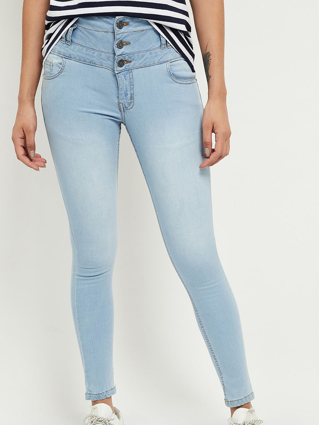 max Women Blue Light Fade Jeans Price in India