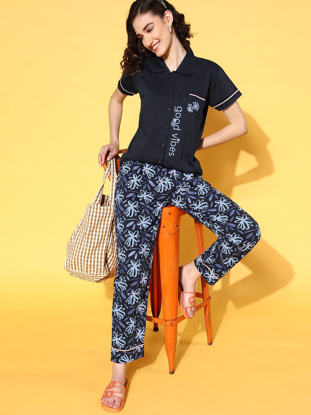 beebelle Women Navy Blue Floral Sleep Staple Price in India