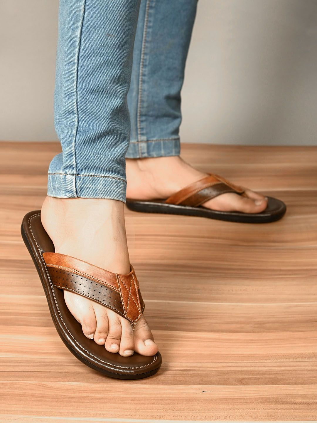 San Frissco Men Brown Thong Flip-Flops