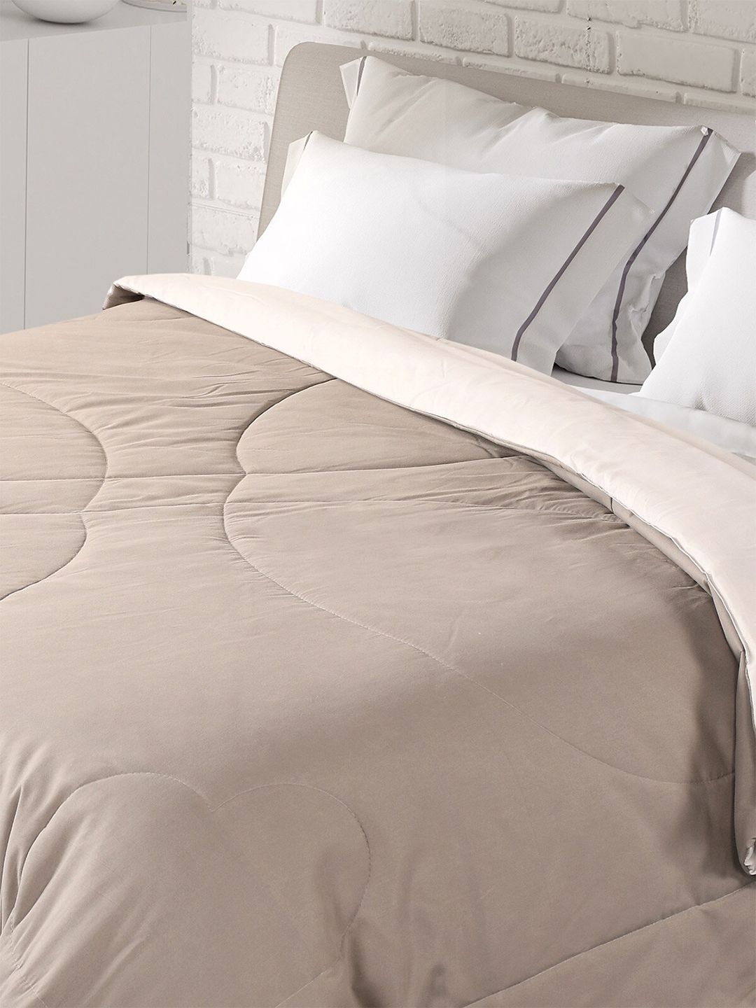 Florida Beige & Off White Microfiber AC Room Single Bed Comforter Price in India
