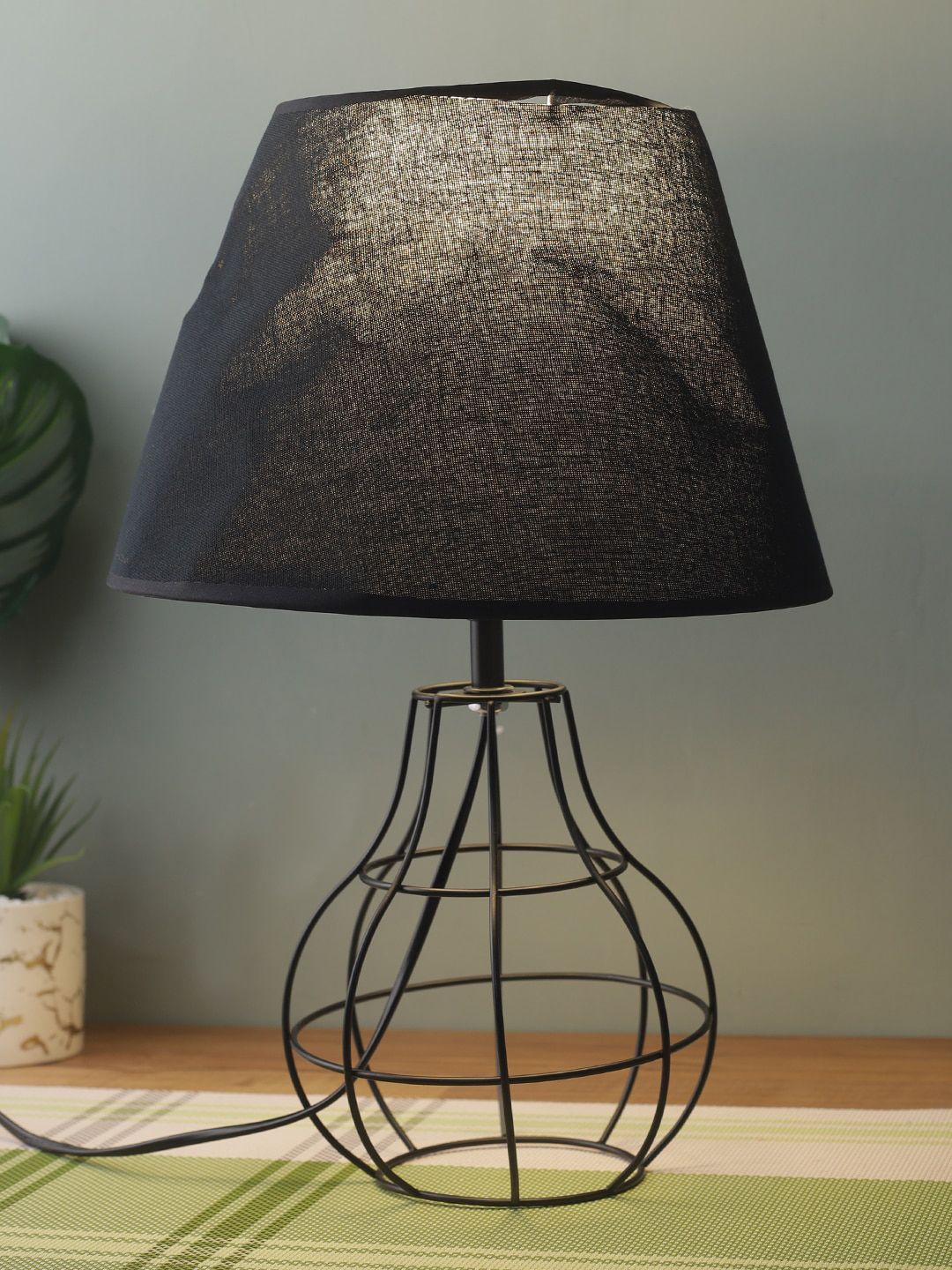 House Of Accessories Black Table Lamp Price in India