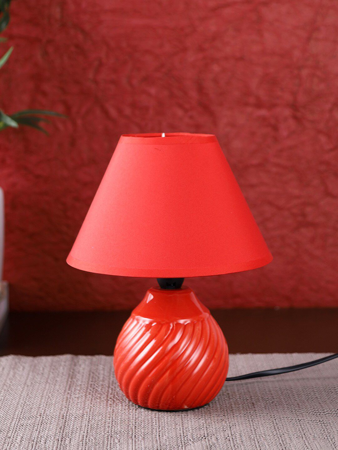 TAYHAA Red Vintage Style Polished Ceramic Round Table Lamp Price in India