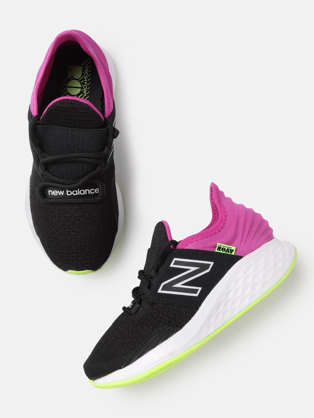 New Balance Women Black & Magenta Colourblocked Woven Design Roav Running Shoes Price in India